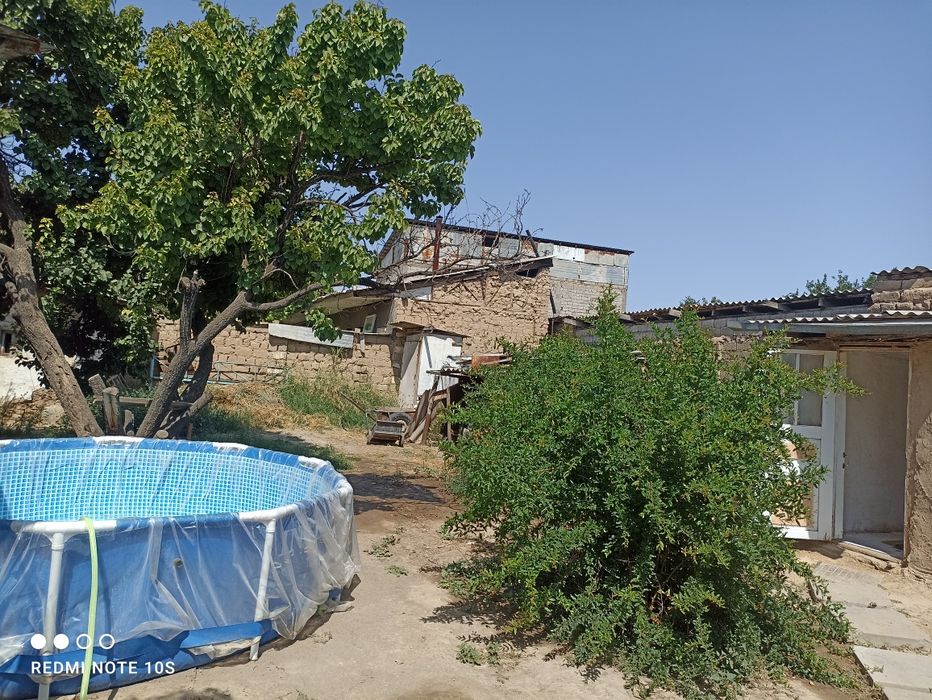 Продается дом с участком