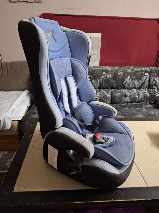 Продавам детско столче за кола