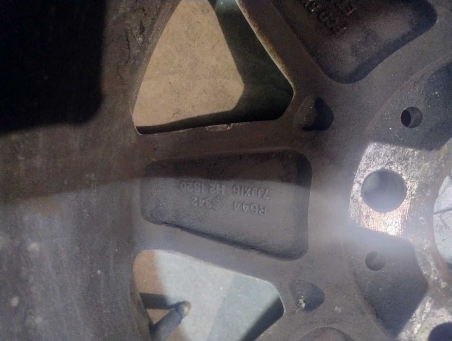 джанти алуминиеви style 81 16" BMV E90