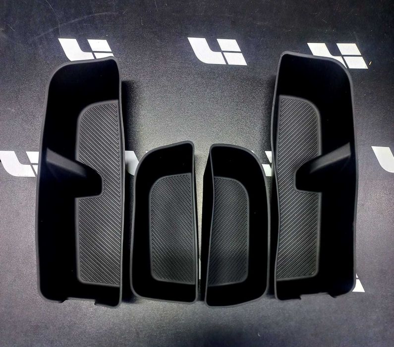 Карман дверей ZEEKR 001 рестайлинг