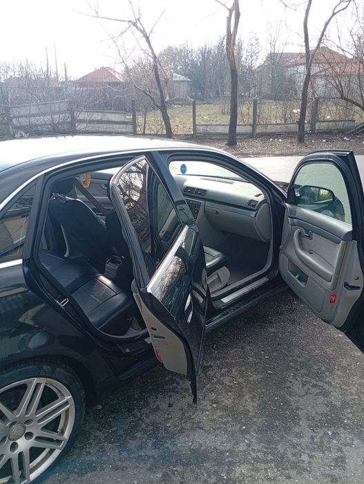 Vând Audi A4 2007,motor2.5 TDI,V6