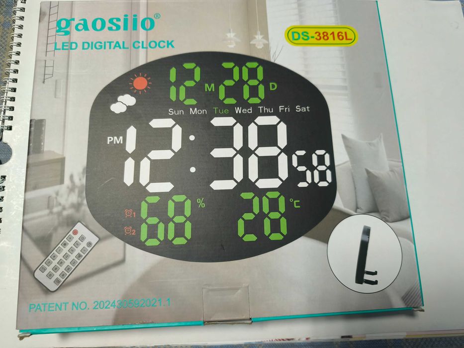 Ceas de perete cu alarma si telecomanda, diferite culori