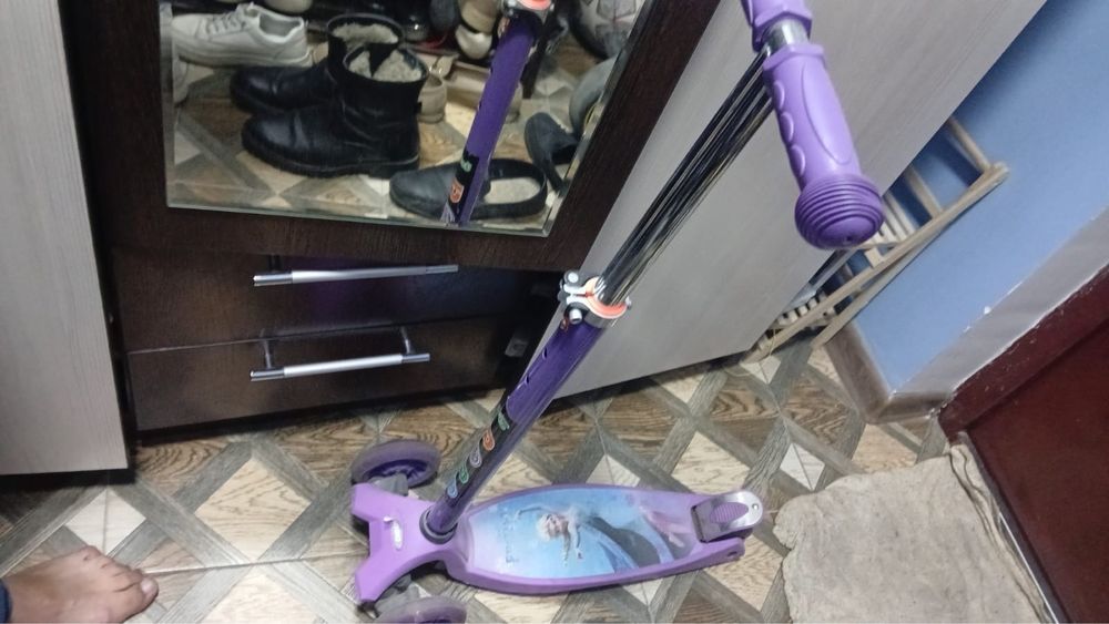 Продам самокат….