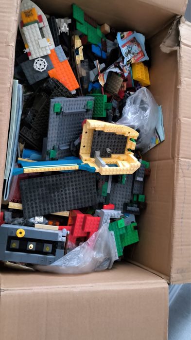 Продам лего конструкторы