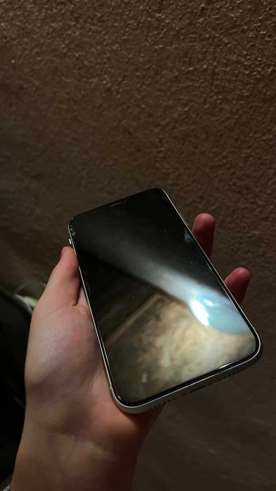 IPhone 11 64 GB