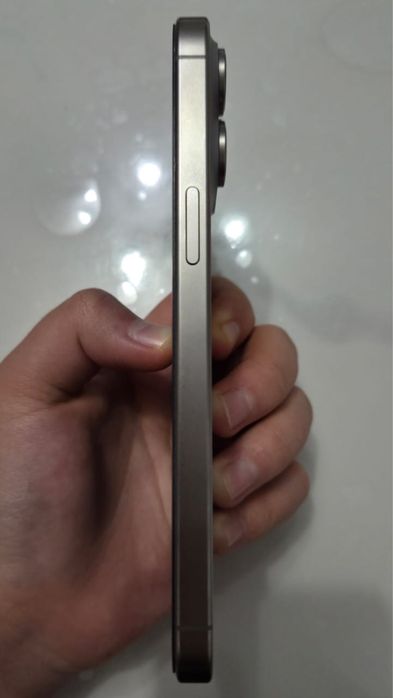 Продам айфон 15 про макс 256гб