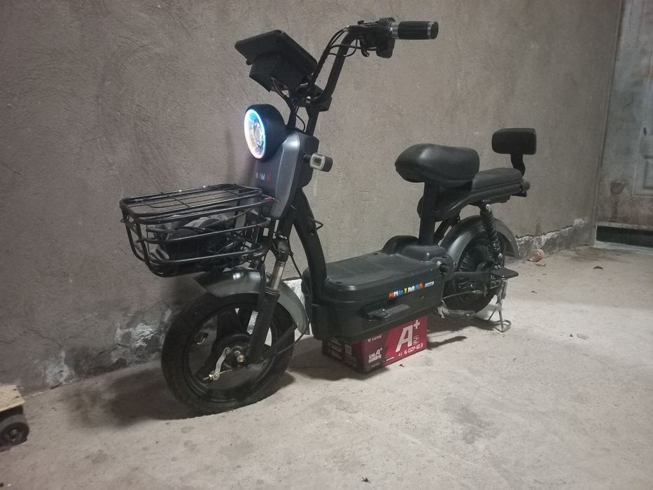 Скутер паштый новый