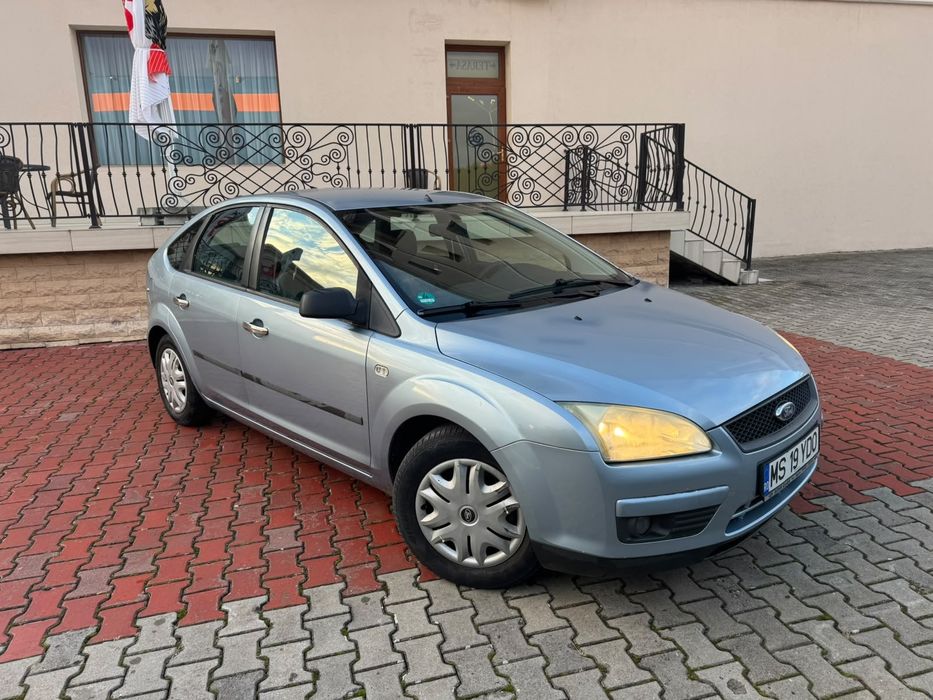FORD Focus 2004 — imagine 2
