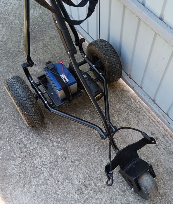 Căruț electric, pliabil, cu umbrela, pt crose de golf