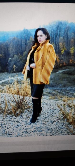 FASCINATIA ELEGANTEI ! Haina de blana clasa lux.