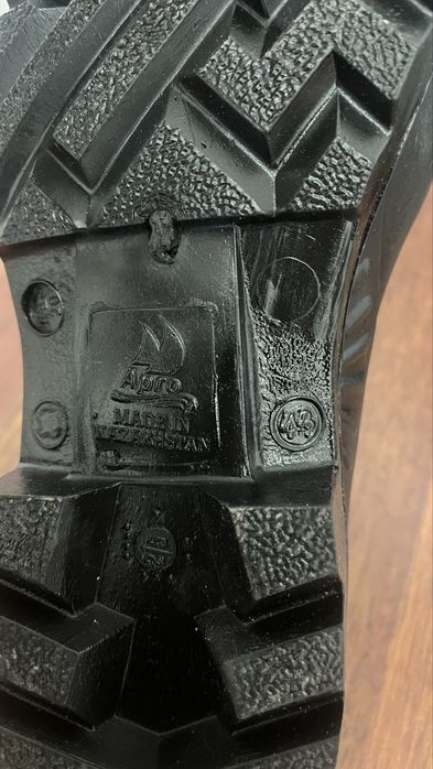 Резиновая сопоги