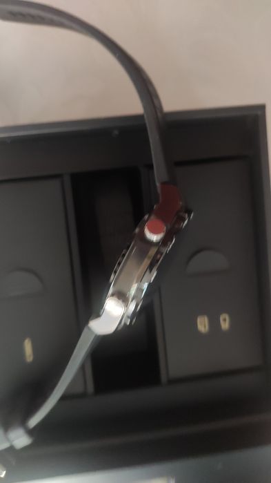 Продавам Смарт Часовник