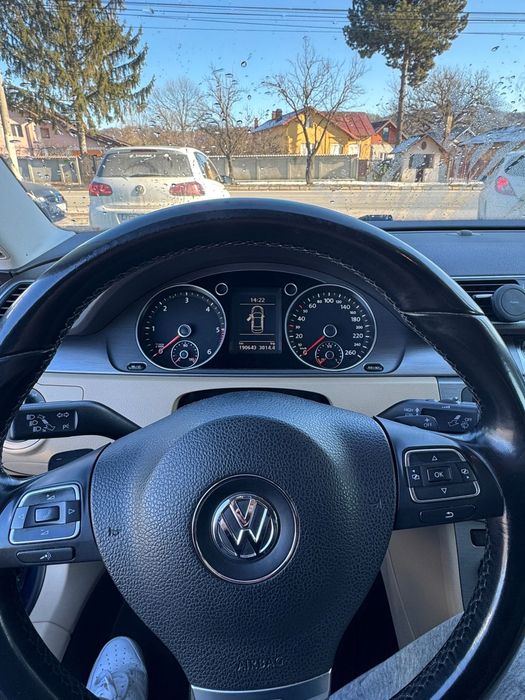 VW PASSAT B7 2013 2.0TDi AUTOMAT LED - Proprietar