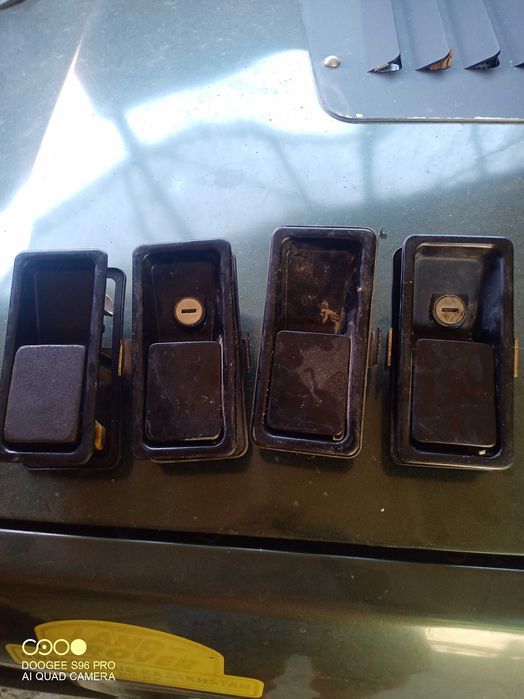 Внешние ручки Land Rover Discovery 1