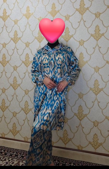 Национальные костюм платья
