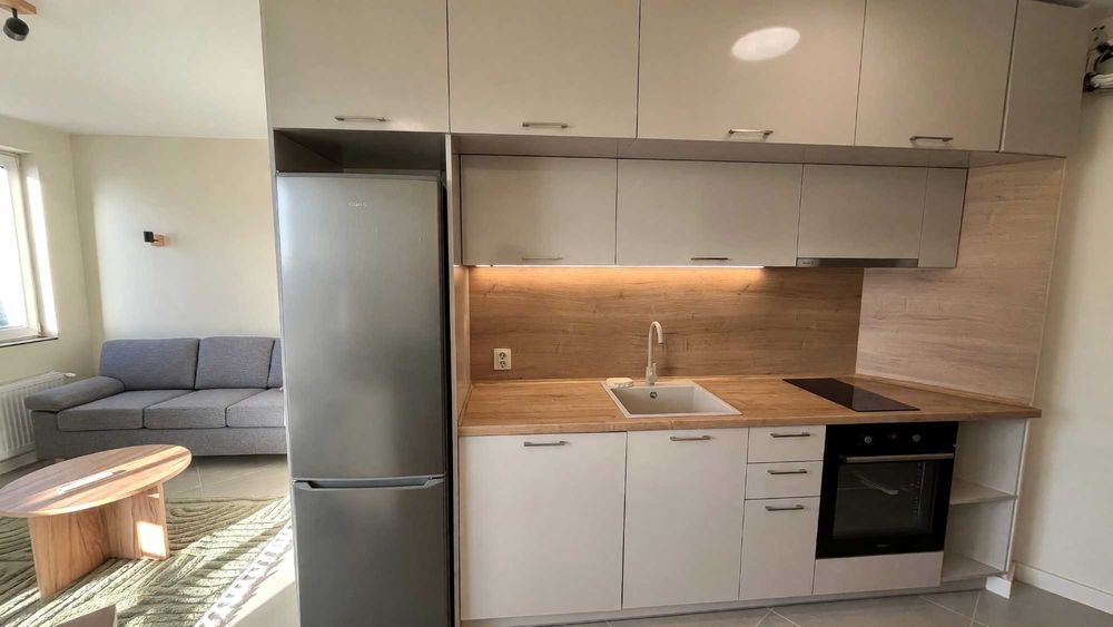 Дава се под наем Двустаен апартамент в София, Редута - 59 кв.м за 490 € - Снимка #2