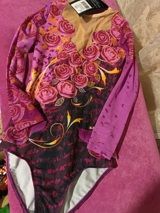 Купальник гимнастический