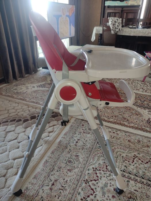 Столик для кормления