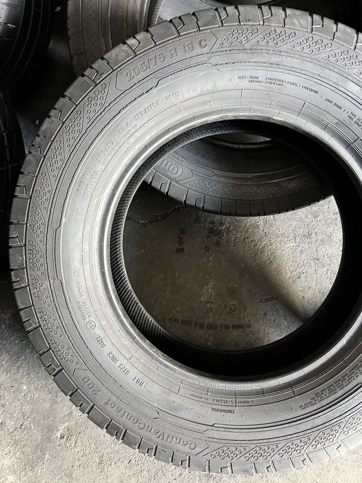 2 anvelope vara ca Noi 205/75/16 C , Continental , DOT 2021 , 7.4 mm