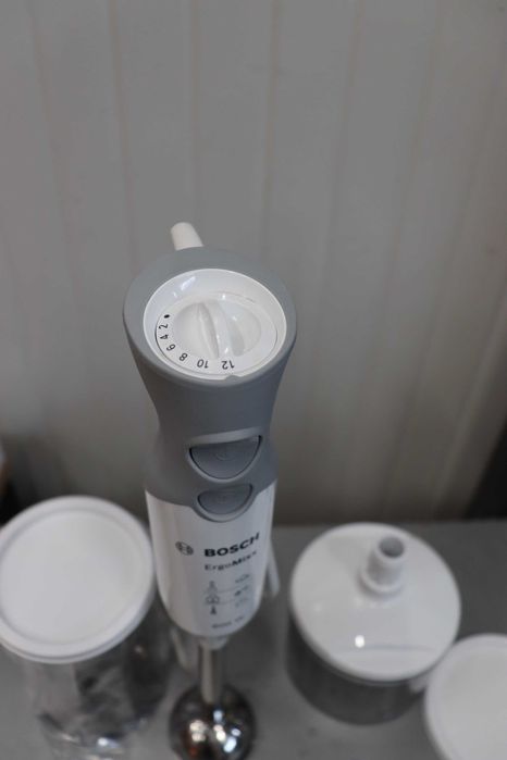Bosch ErgoMixx MSM66120 Бъркалка + чаша + чопър, 600W, 12 скорости