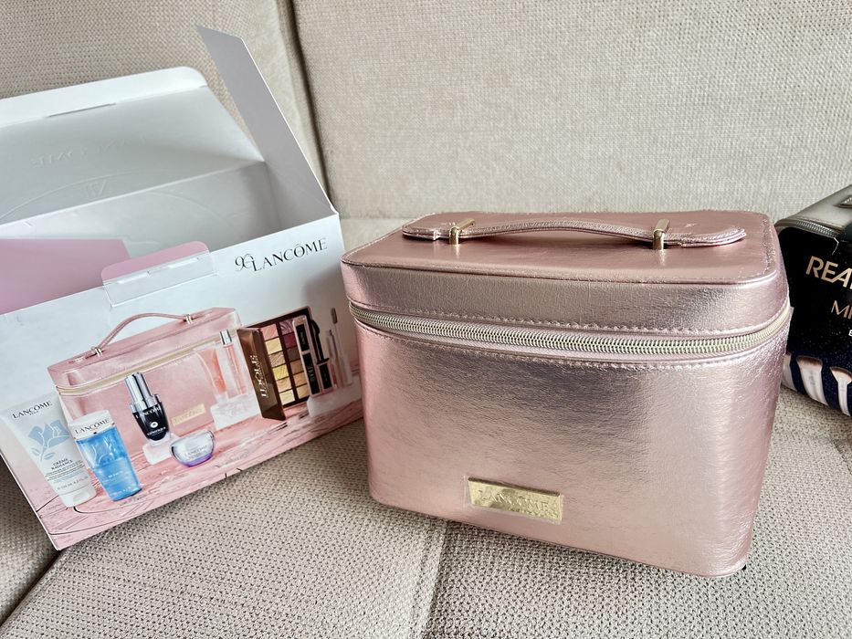 НОВА ЦЕНА Lancome Holiday 2025 Beauty Box Gift Set