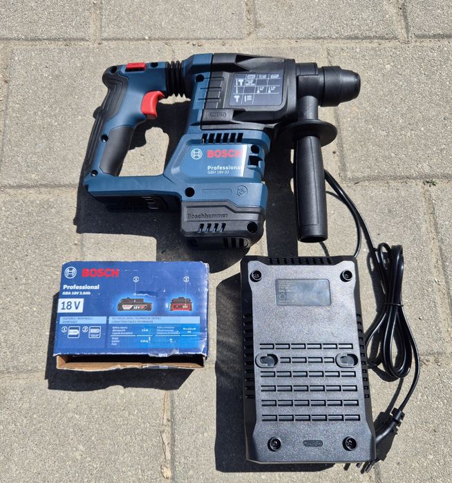 Чисто нов! Акумулаторен перфоратор BOSCH GBH 18V-22
