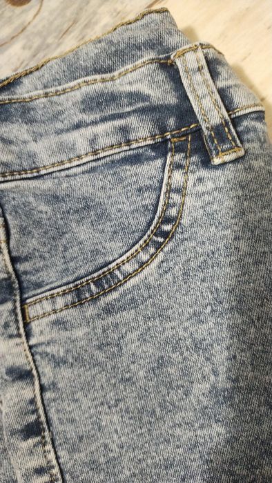 Джинсы летние на девочку