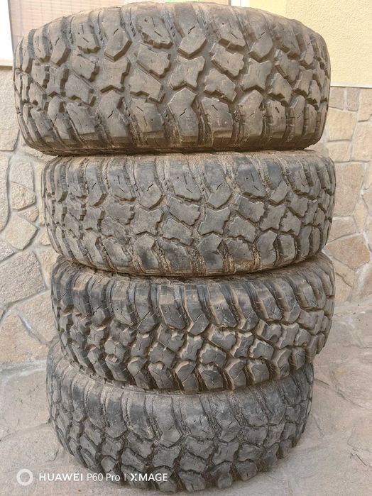 Оф-роуд Гуми 235 75 15