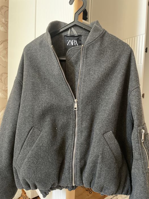 Бомбер серый ZARA