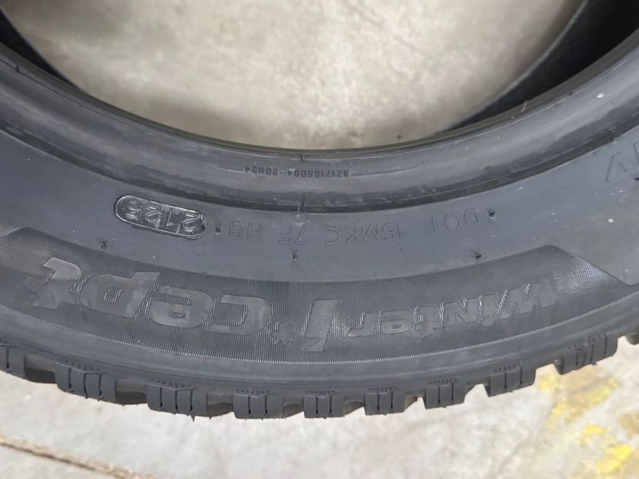 Vând 4 anvelope 225/55/17 hankook de iarnă noi
