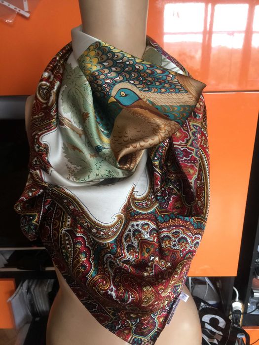 Голям копринен шал с десен фазани