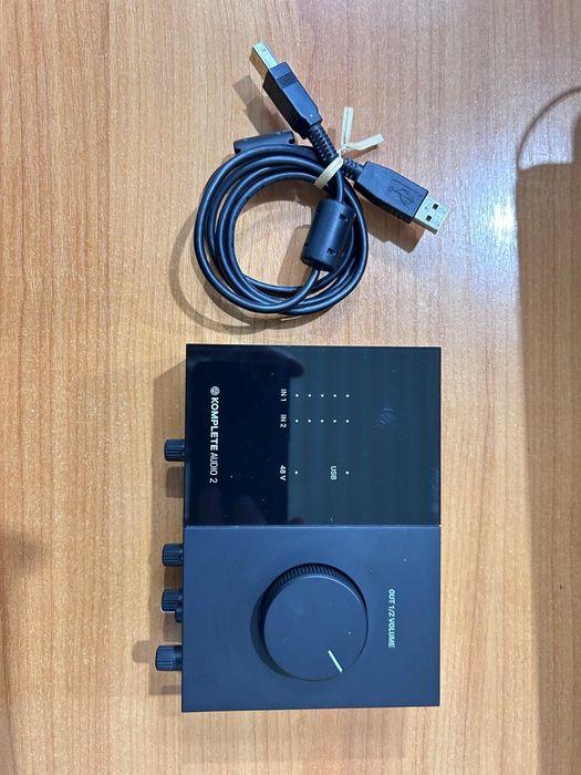 Interfata audio Native Instruments Komplete Audio 2