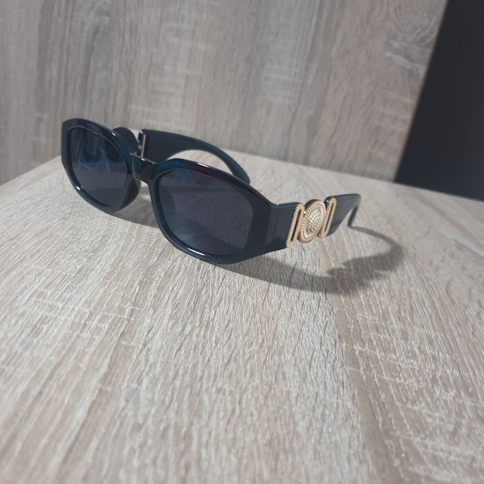 Ochelari de soare versace