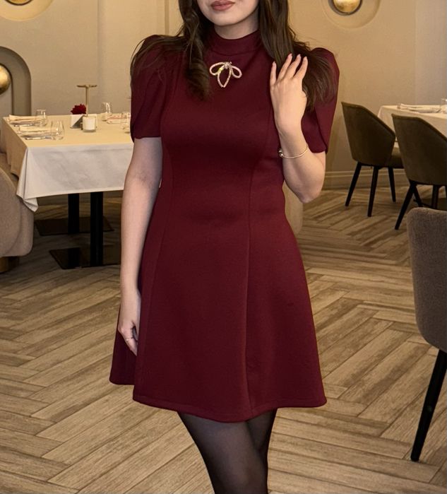 Продаю платье в хорошем состоянии