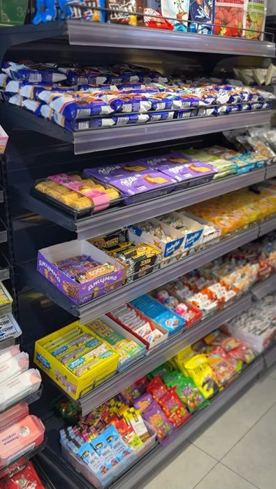 Стеллажлар сотилади