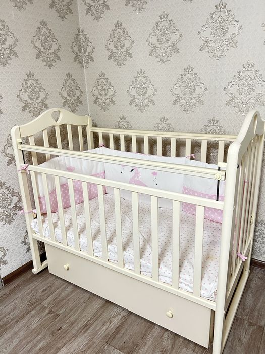 Манеж-кровать срочно продается