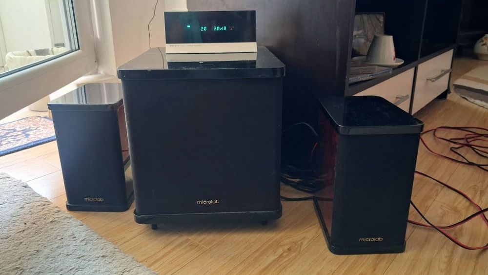 Home sunet 2+1 Microlab H-200