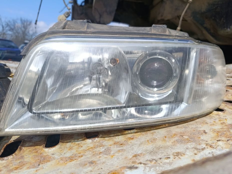 Комплект Фарове за Ауди а4 б5 (фейслифт) валео