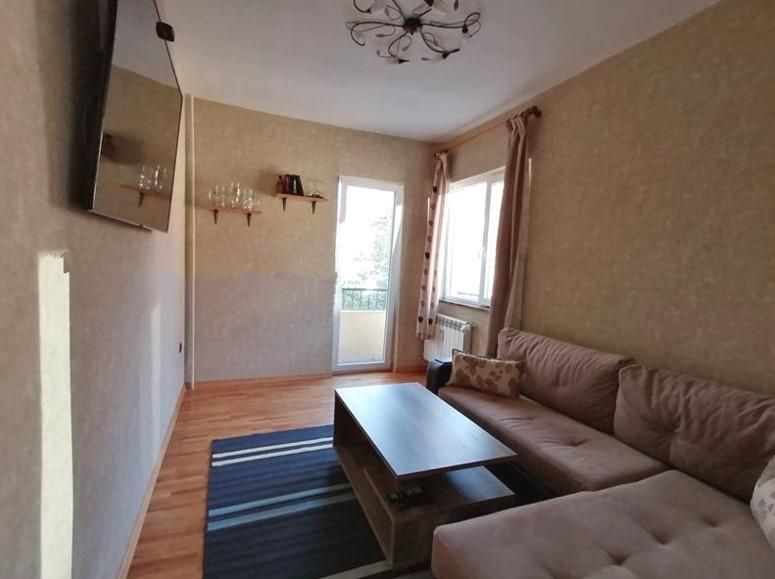 Двустаен апартамент под наем в ж.к. Медицинска академия, 2109073