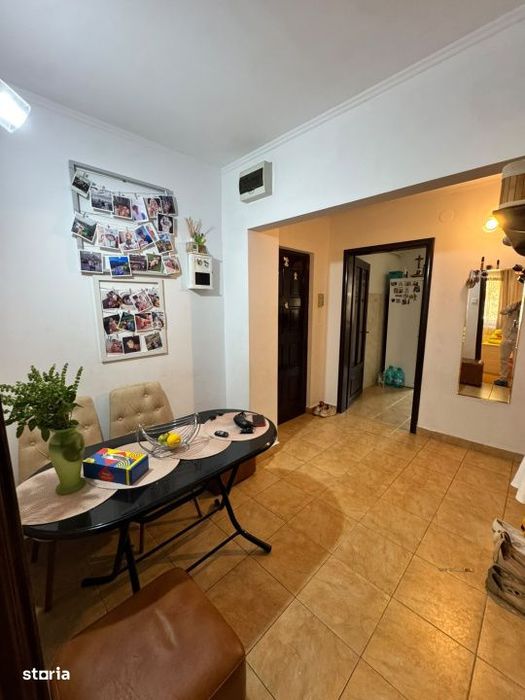 Apartament 3 camere, 85mp, zona Traian