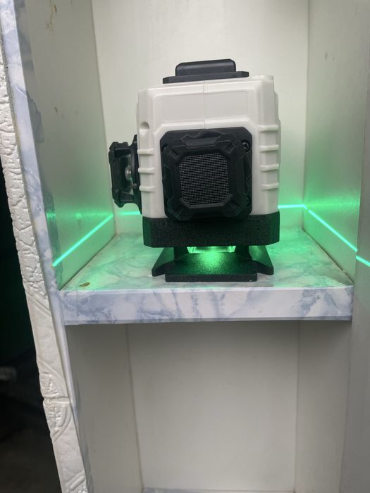 Лазерный уровень для строительства