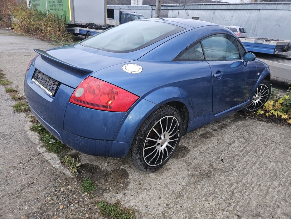 Dezmembrez Audi TT 1.8 turbo benzina 180 cai perfect functional