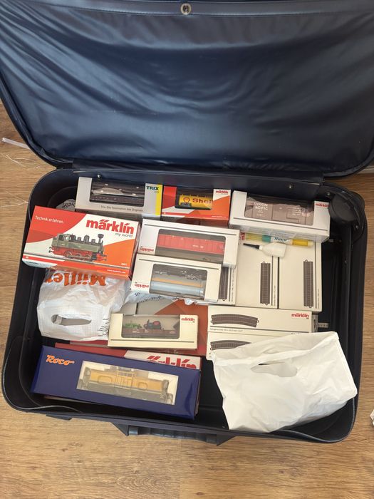 Set marklin+ locomotive+ piste