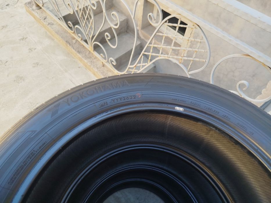 235 55 R19 Shina Yokohama