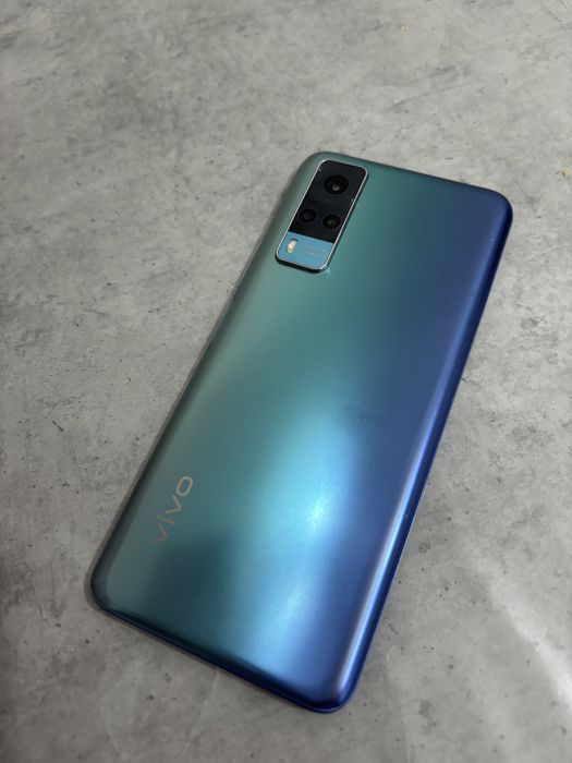 Срочно продам телефон VIVO Y31