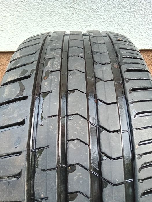 Vredestein 235 45 R17 Ultrac Satin anvelopa cauciuc