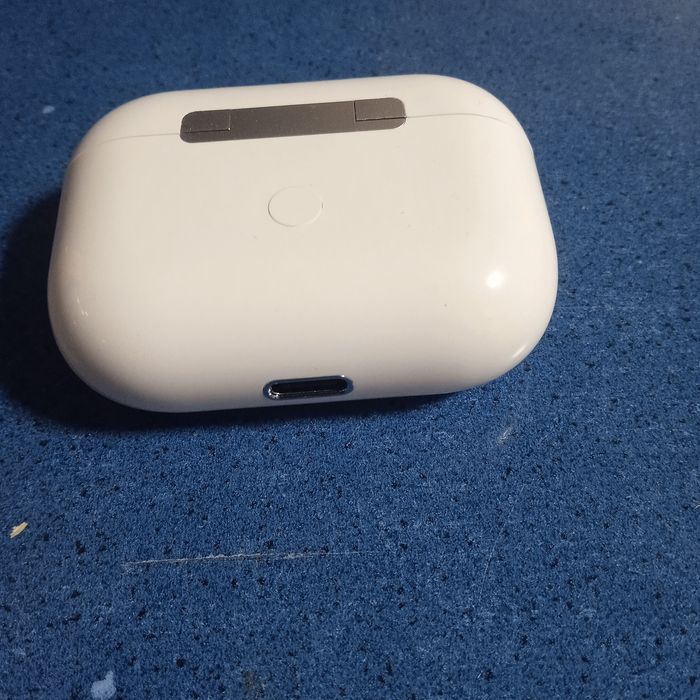 Air pods-Pro 2, 4000тг.