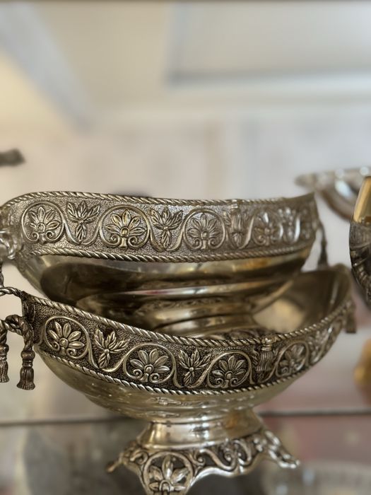 Мельхиор посуды сатылады