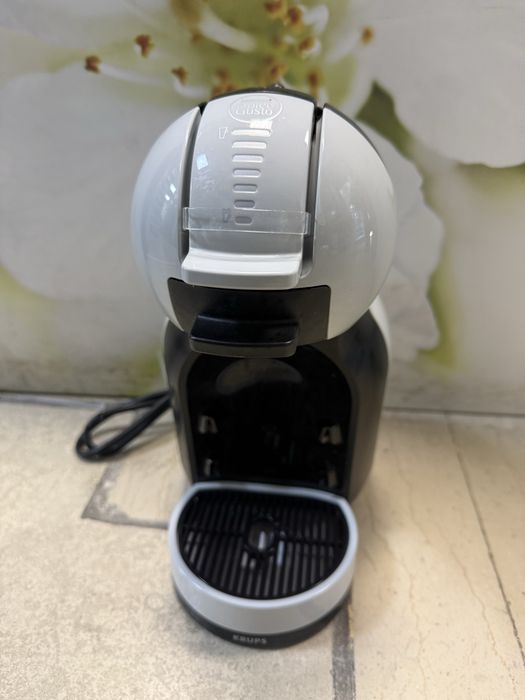 Кафемашина с капсули Krups Dolce Gusto