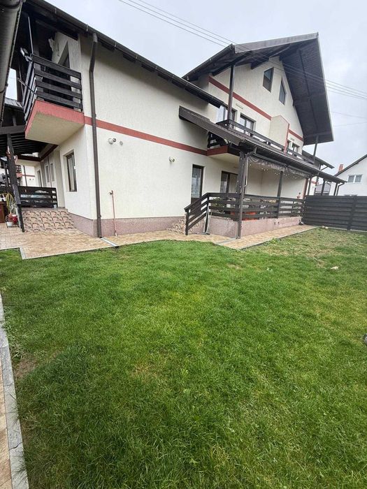 Casa de vânzare in Curtea de Argeș